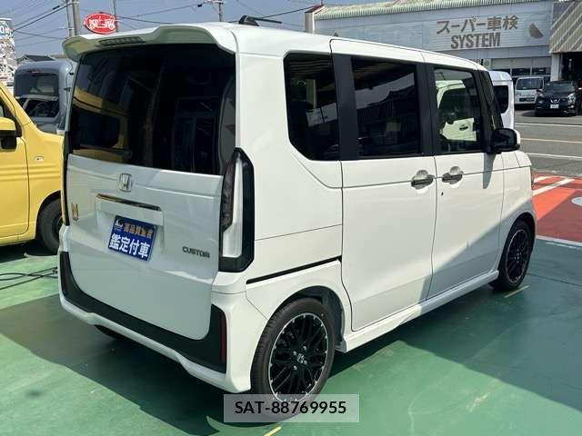 Honda N BOX CUSTOM 2026-04 8562886-13