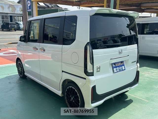 Honda N BOX CUSTOM 2026-04 8562886-3