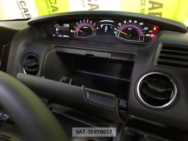 Honda N BOX CUSTOM 2018-04 8562920-15