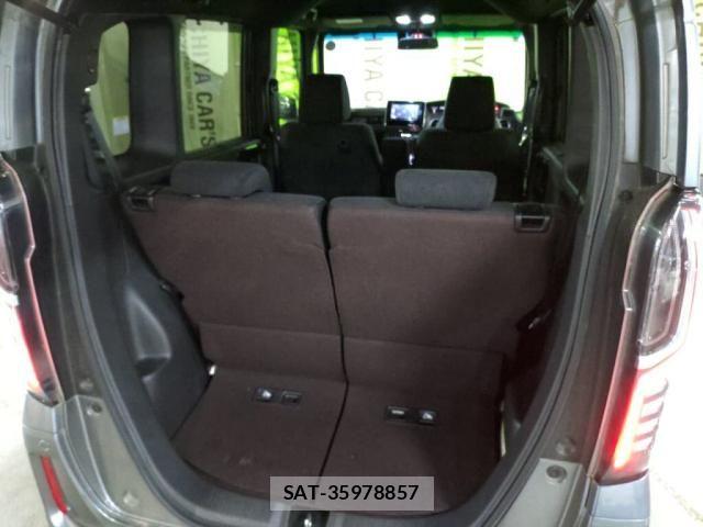 Honda N BOX CUSTOM 2018-04 8562920-24