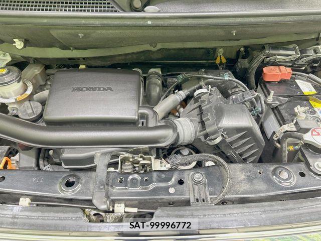 Honda N BOX CUSTOM 2022-08 8562911-17