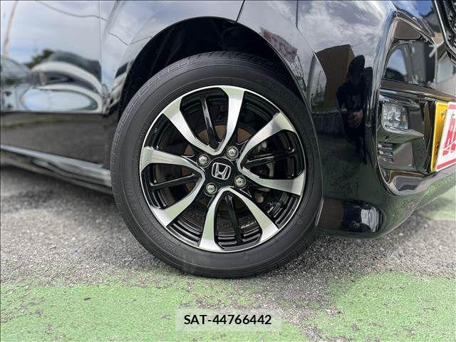 Honda N BOX CUSTOM 2019-04 8562922-9