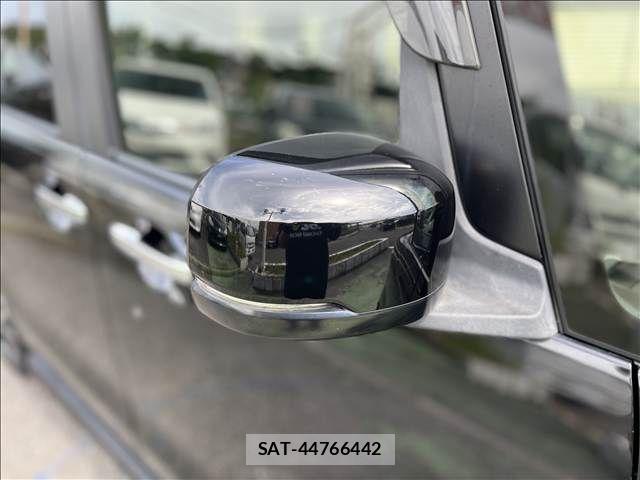 Honda N BOX CUSTOM 2019-04 8562922-10