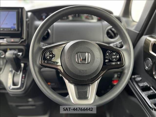 Honda N BOX CUSTOM 2019-04 8562922-19