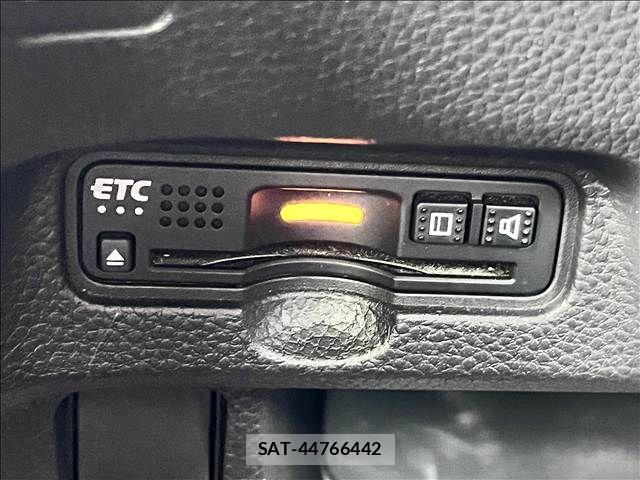 Honda N BOX CUSTOM 2019-04 8562922-28