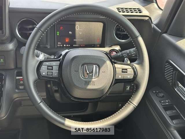 Honda N BOX CUSTOM 2026-07 8562882-9