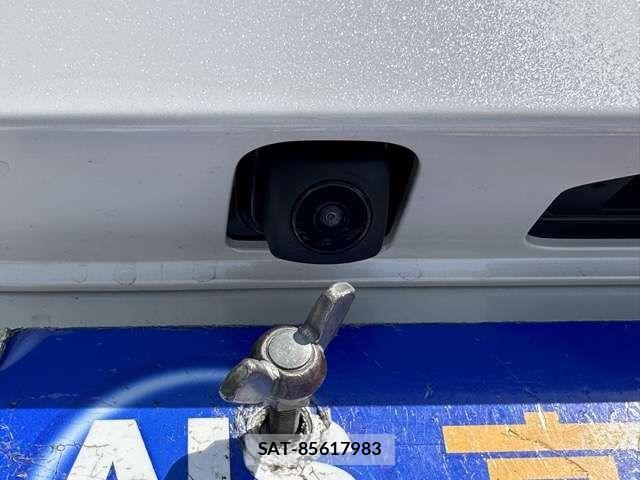 Honda N BOX CUSTOM 2026-07 8562882-10