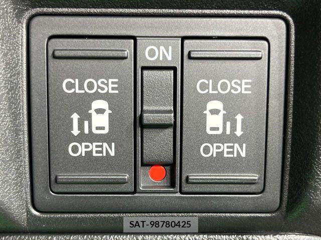 Honda N BOX CUSTOM 2026-05 8562889-4