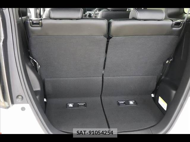Honda N BOX CUSTOM 2022-12 8562905-13