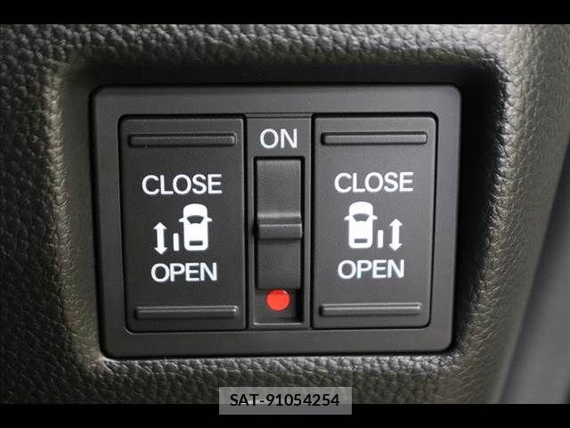 Honda N BOX CUSTOM 2022-12 8562905-4