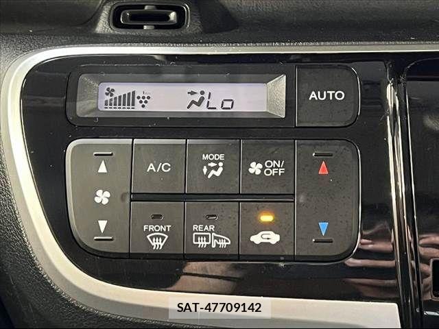 Honda N BOX CUSTOM 2016-09 8562938-23