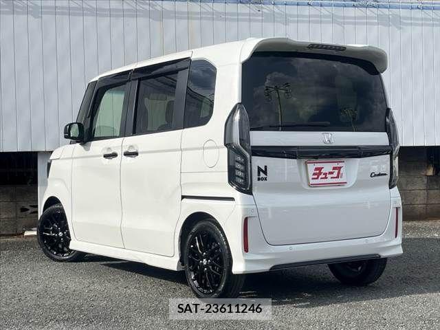 Honda N BOX CUSTOM 2022-02 8562893-9