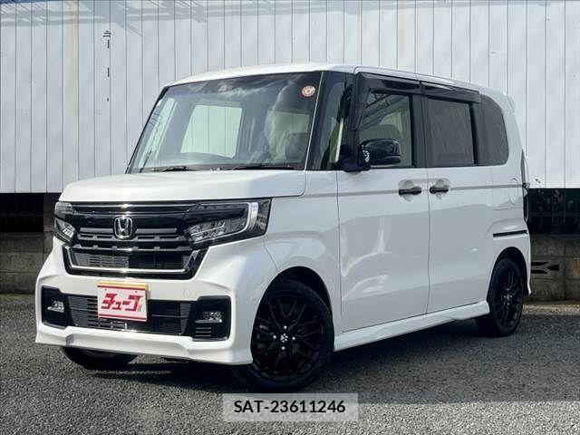 Honda N BOX CUSTOM 2022-02 8562893-1