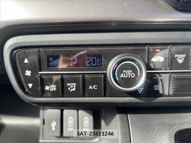 Honda N BOX CUSTOM 2022-02 8562893-23