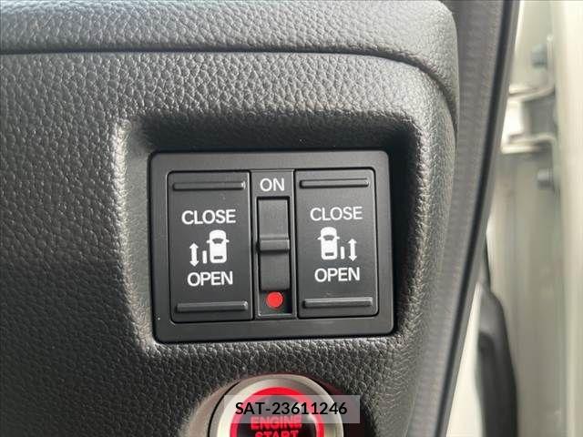 Honda N BOX CUSTOM 2022-02 8562893-26