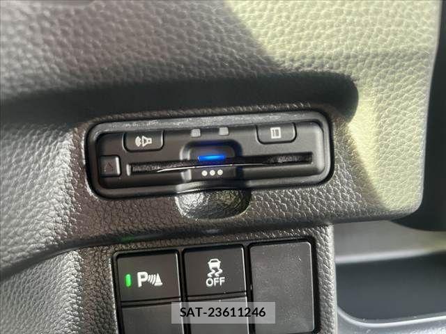 Honda N BOX CUSTOM 2022-02 8562893-29