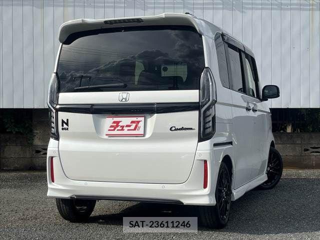 Honda N BOX CUSTOM 2022-02 8562893-6