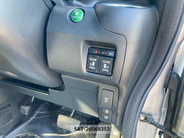 Honda N BOX CUSTOM 2015-09 8562939-17