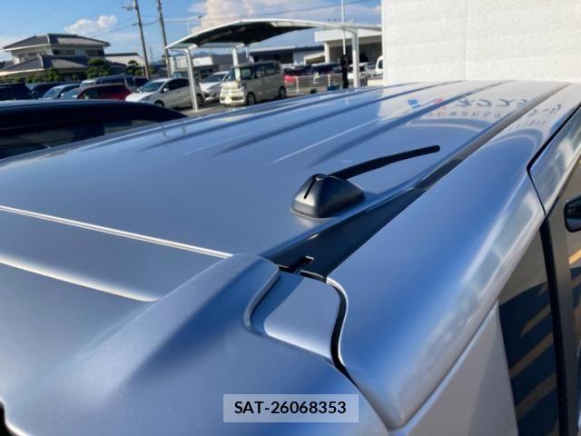 Honda N BOX CUSTOM 2015-09 8562939-5