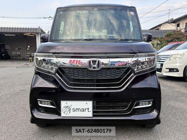 Honda N BOX CUSTOM 2018-01 8562933-2