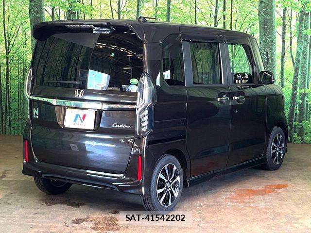 Honda N BOX CUSTOM 2018-09 8562930-10