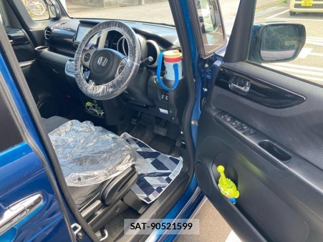 Honda N BOX CUSTOM 2014-02 8562947-9