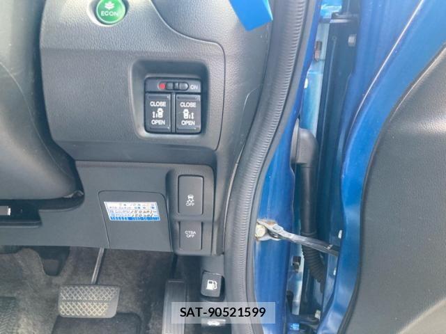 Honda N BOX CUSTOM 2014-02 8562947-12