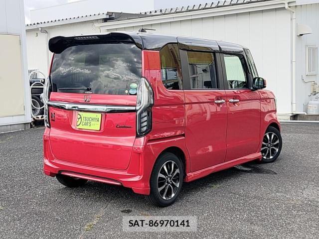 Honda N BOX CUSTOM 2019-11 8562921-1