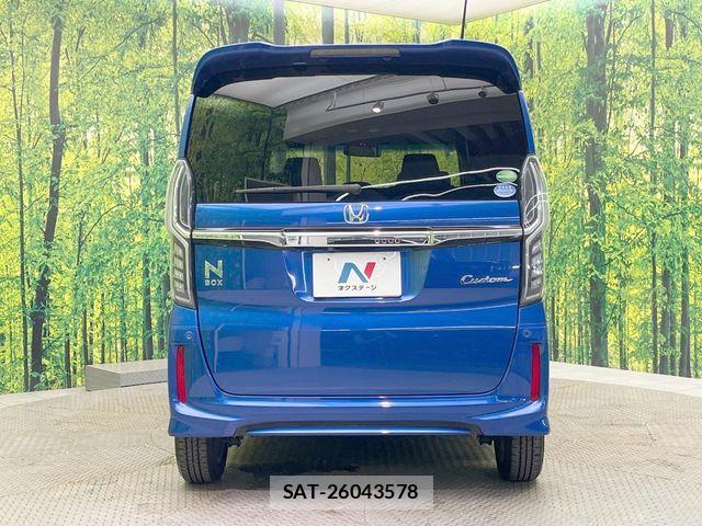 Honda N BOX CUSTOM 2018-05 8562931-14