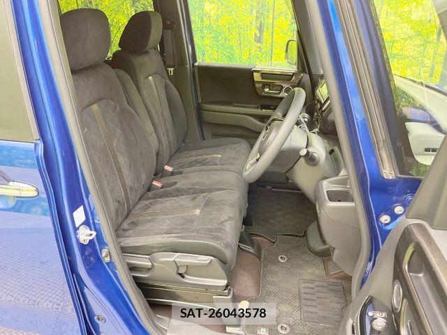 Honda N BOX CUSTOM 2018-05 8562931-7