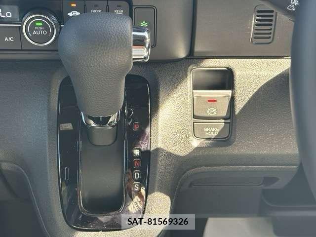 Honda N BOX CUSTOM 2026-06 8562887-18