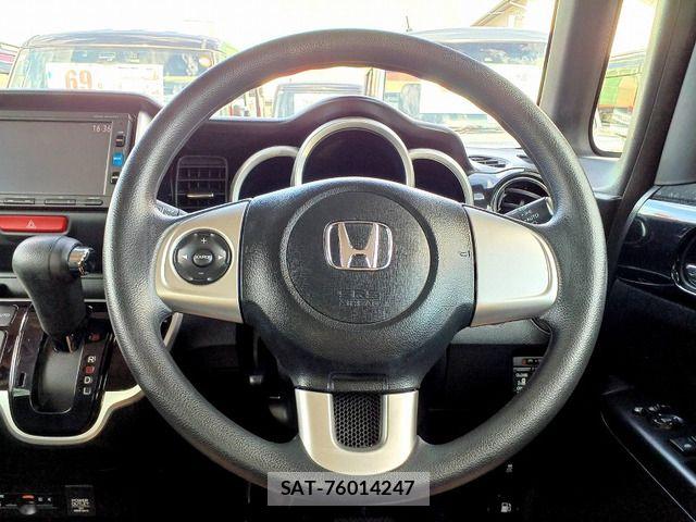 Honda N BOX CUSTOM 2016-03 8628058-15