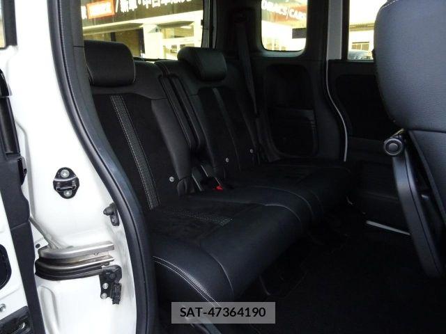 Honda N BOX CUSTOM 2023-07 8627998-11