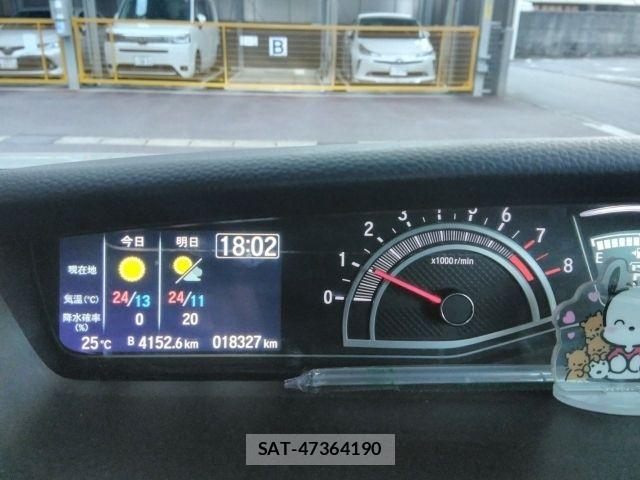Honda N BOX CUSTOM 2023-07 8627998-29