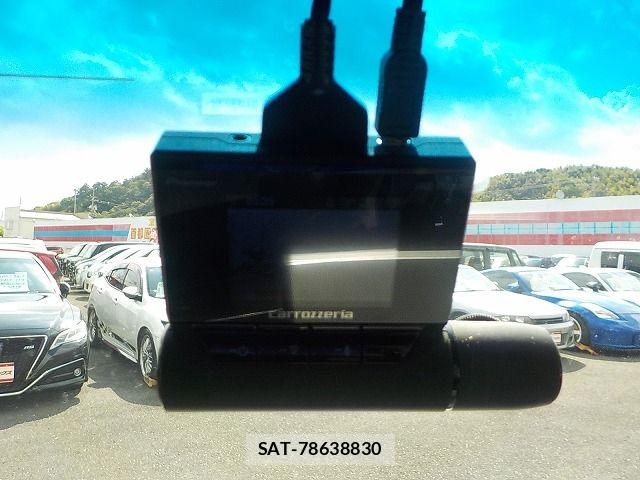 Honda N BOX CUSTOM 2018-03 8628042-12