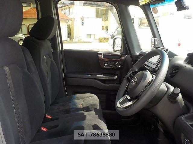 Honda N BOX CUSTOM 2018-03 8628042-18