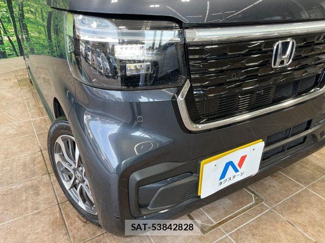 Honda N BOX CUSTOM 2024-03 8627993-11