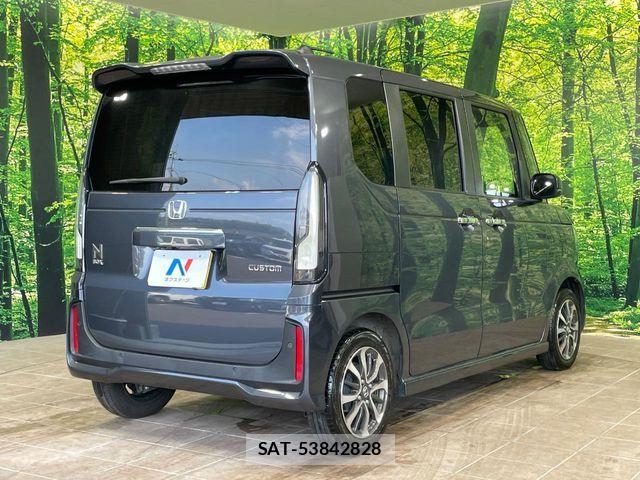 Honda N BOX CUSTOM 2024-03 8627993-16