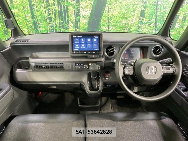 Honda N BOX CUSTOM 2024-03 8627993-1