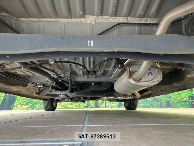 Honda N BOX CUSTOM 2021-10 8628034-18