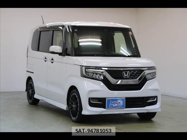 Honda N BOX CUSTOM 2020-03 8628026-17