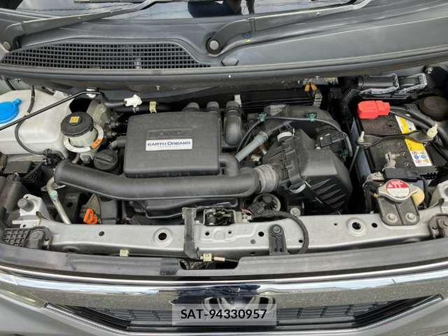 Honda N BOX CUSTOM 2017-12 8628047-9