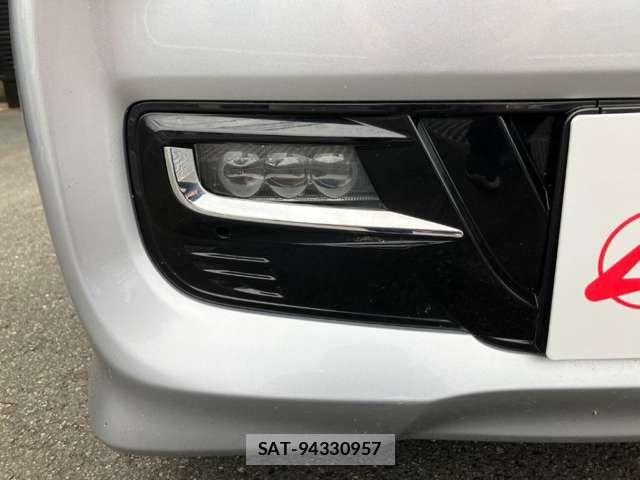Honda N BOX CUSTOM 2017-12 8628047-11