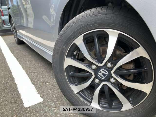 Honda N BOX CUSTOM 2017-12 8628047-13