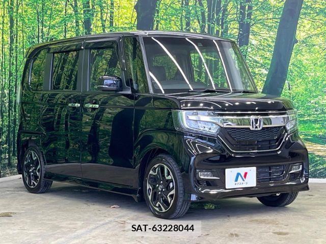 Honda N BOX CUSTOM 2019-04 8628038-15