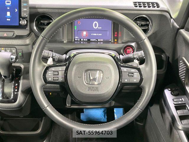 Honda N BOX CUSTOM 2024-06 8627995-10
