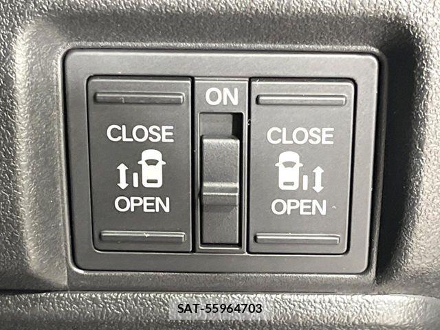 Honda N BOX CUSTOM 2024-06 8627995-4