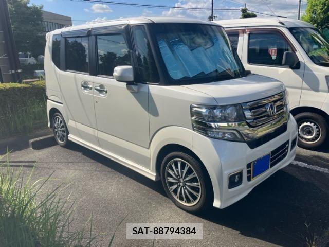 Honda N BOX CUSTOM 2015-03 8628052-1