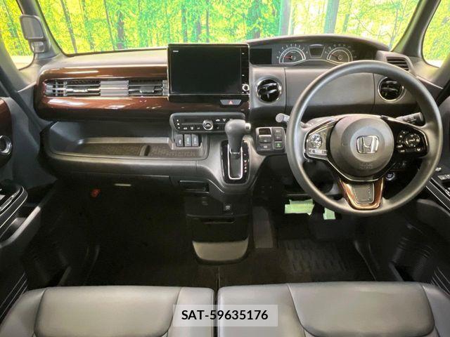 Honda N BOX CUSTOM 2022-02 8628007-1
