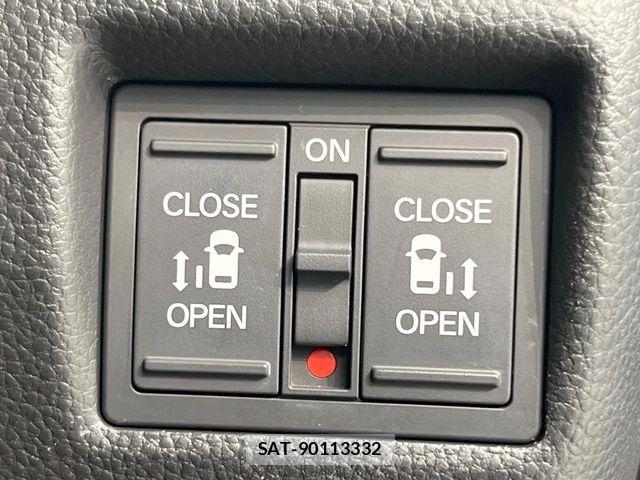 Honda N BOX CUSTOM 2022-02 8628021-4